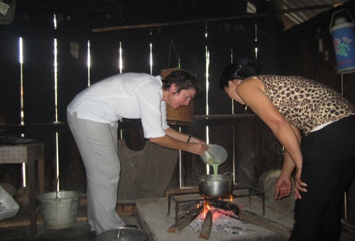 Traditional village cooking class 